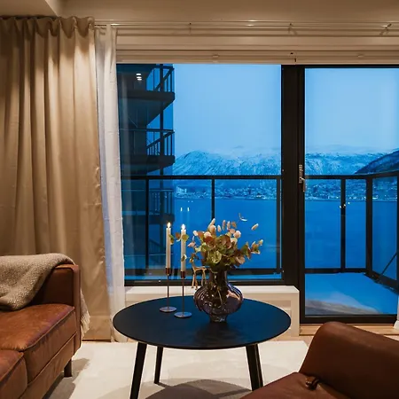 Aurora Two - Oceanfront 特罗姆瑟