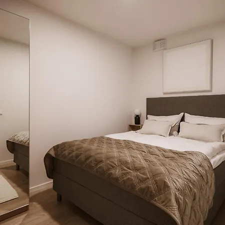 Aurora Two - Oceanfront