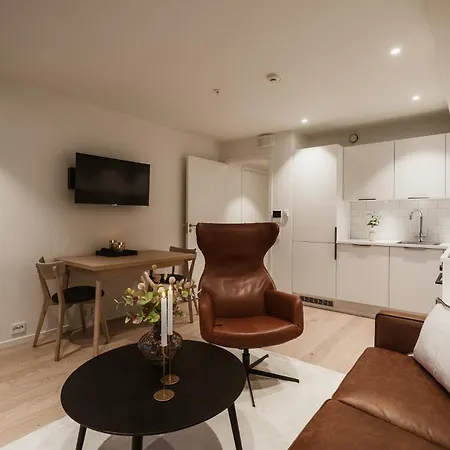 Aurora Two - Oceanfront