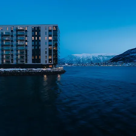 Aurora Two - Oceanfront * Tromsø