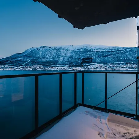 Aurora Two - Oceanfront Appartement Tromsø